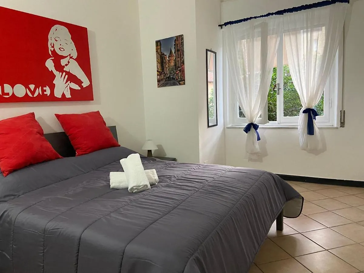 Right Bank House Villa Imperia