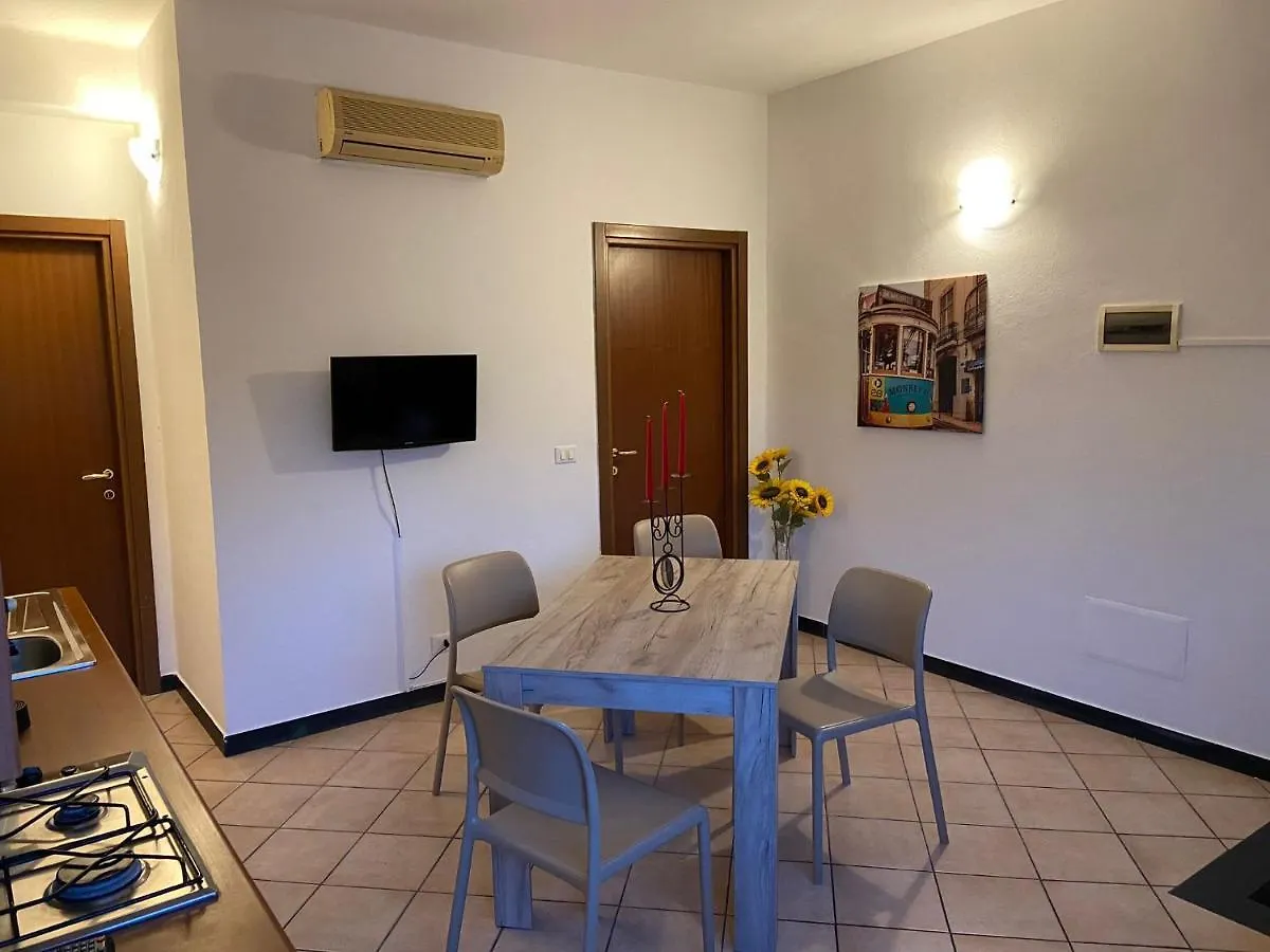 Σπίτι διακοπών Right Bank House Βίλα Imperia Ιταλία